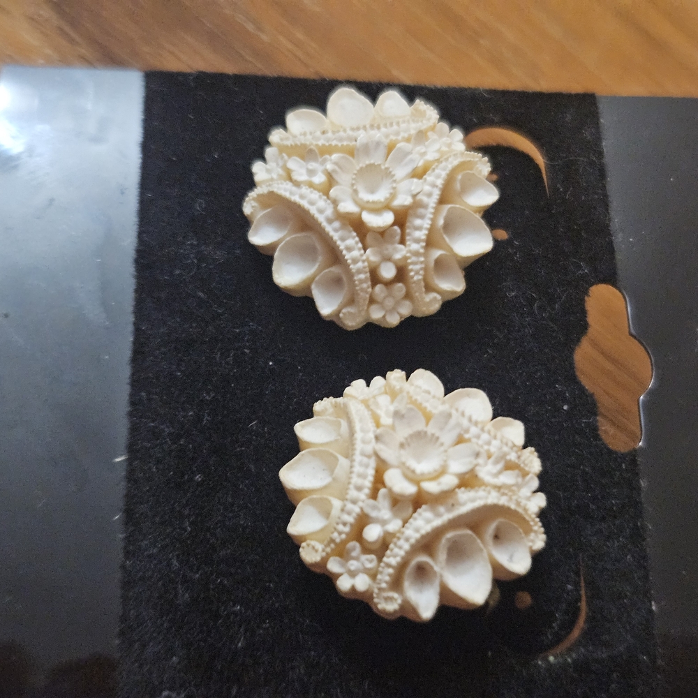 Intricate Cream Floral Clip-On Earrings